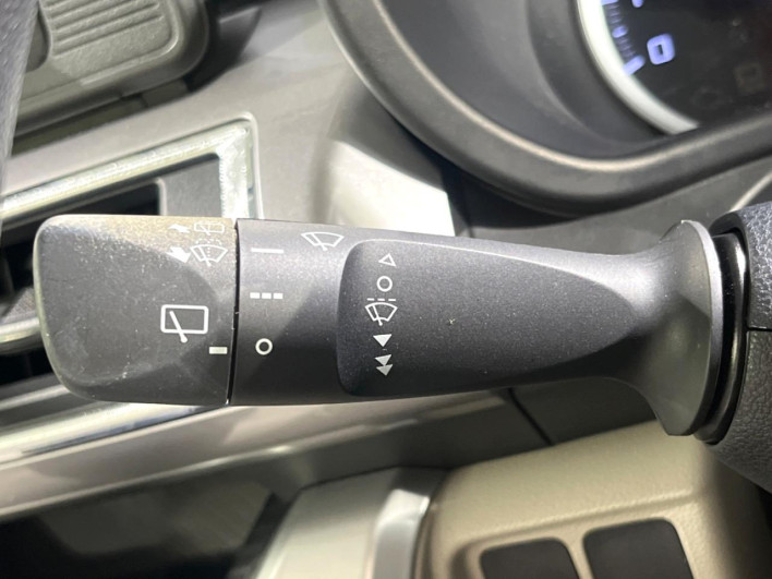 2018 Daihatsu Cast DBA-LA250S (UW-6a0fc8d352d42)[14]