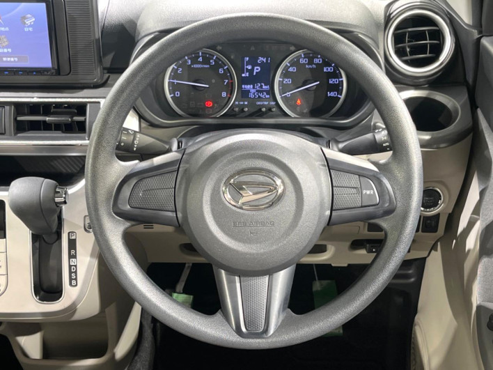 2018 Daihatsu Cast DBA-LA250S (UW-6a0fc8d352d42)[28]
