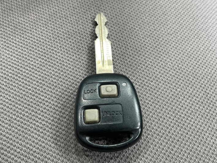 2017 Toyota Pixis Epoch DBA-LA300A (UW-6a0fc8d41180a)[23]
