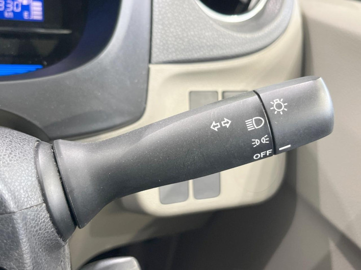 2012 Daihatsu Mirai Ease DBA-LA300S (UW-6a0fc8d427cc7)[25]