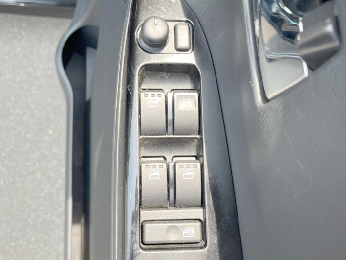 2013 Daihatsu Tanto DBA-LA600S (UW-6a0fc8db680cb)[22]