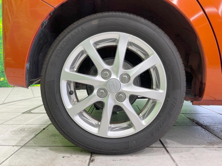 2014 Daihatsu Wake DBA-LA700S (UW-6a0fc8e535b1a)[18]
