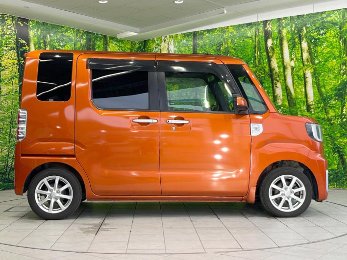 2014 Daihatsu Wake DBA-LA700S (UW-6a0fc8e535b1a)[9]
