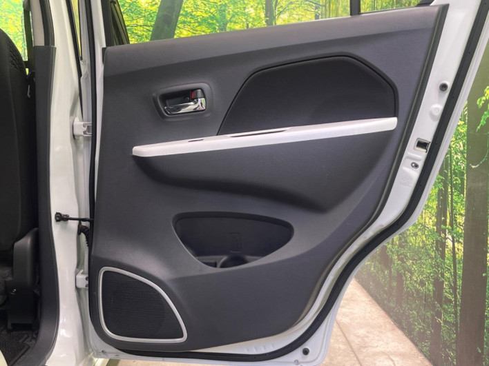 2013 Suzuki Wagon R Stingray DBA-MH34S (UW-6a0fc90cd843e)[25]
