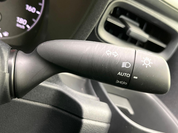 2023 Toyota Sienta 5BA-MXPC10G (UW-6a0fc937e8cce)[28]
