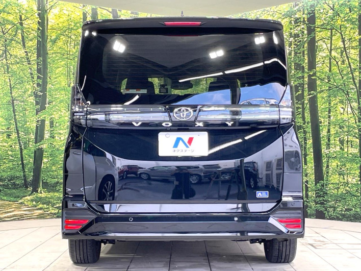 2022 Toyota Voxy 6BA-MZRA90W (UW-6a0fc94c10190)[20]
