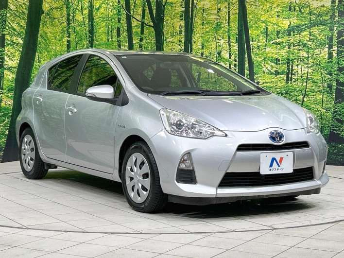 2012 Toyota Aqua DAA-NHP10 (UW-6a0fc9525b972)[7]