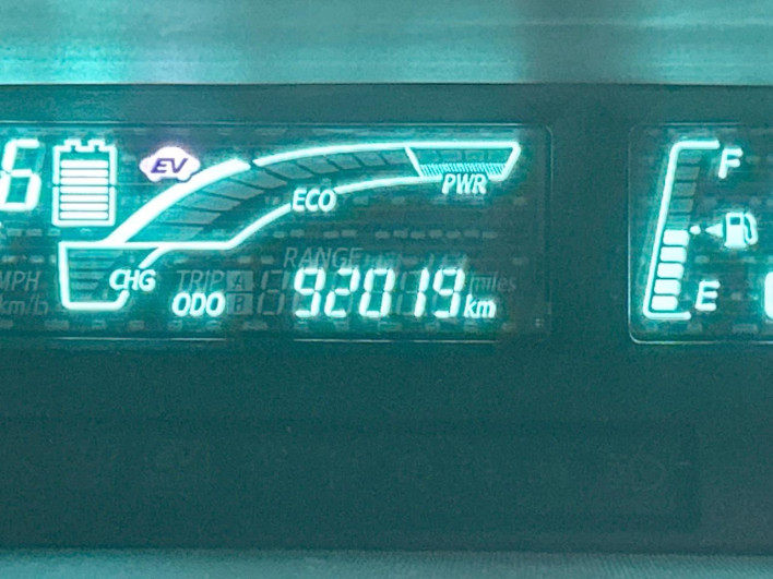 2012 Toyota Aqua DAA-NHP10 (UW-6a0fc9525b972)[2]
