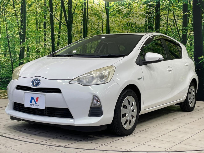 2012 Toyota Aqua DAA-NHP10 (UW-6a0fc95260a3a)[4]