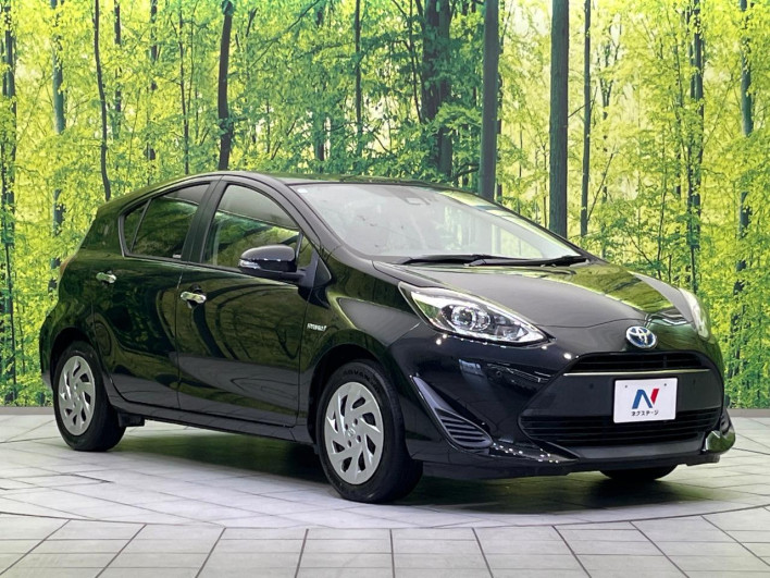 2019 Toyota Aqua DAA-NHP10 (UW-6a0fc955b7ee3)[11]