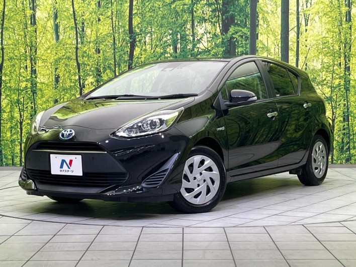 2019 Toyota Aqua DAA-NHP10 (UW-6a0fc955b7ee3)[0]