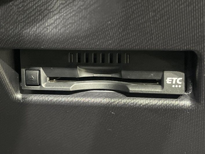 2021 Toyota Aqua 6AA-NHP10 (UW-6a0fc957678dd)[20]
