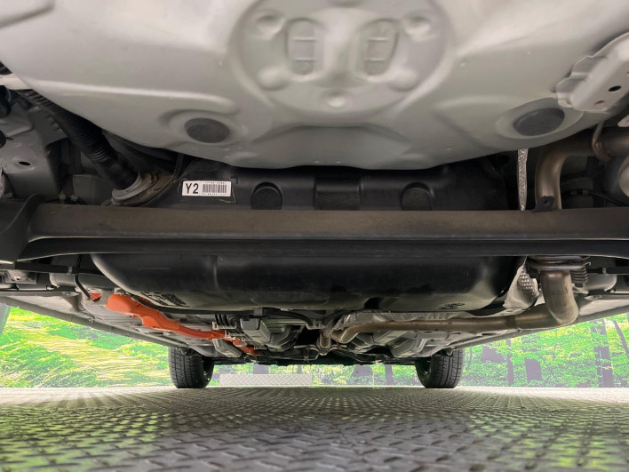 2021 Toyota Aqua 6AA-NHP10 (UW-6a0fc957678dd)[10]