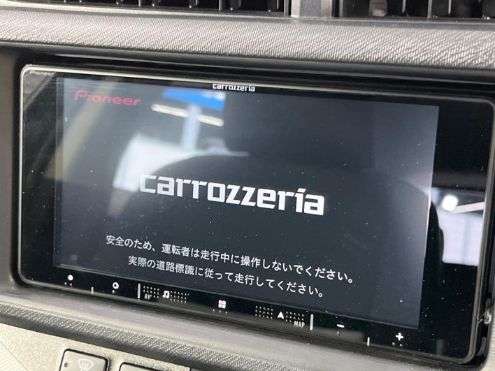 2014 Toyota Aqua DAA-NHP10 (UW-6a0fc9587e97b)[8]
