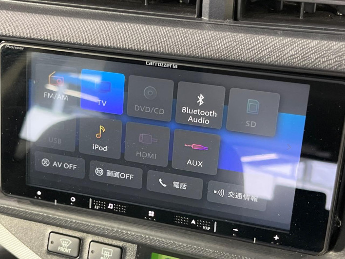 2014 Toyota Aqua DAA-NHP10 (UW-6a0fc9587e97b)[17]
