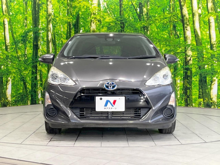 2016 Toyota Aqua DAA-NHP10 (UW-6a0fc9590166a)[11]