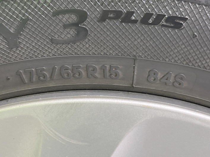 2016 Toyota Aqua DAA-NHP10 (UW-6a0fc9590166a)[21]