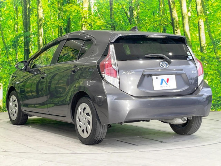 2016 Toyota Aqua DAA-NHP10 (UW-6a0fc9590166a)[6]