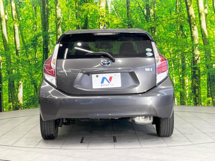 2016 Toyota Aqua DAA-NHP10 (UW-6a0fc9590166a)[7]