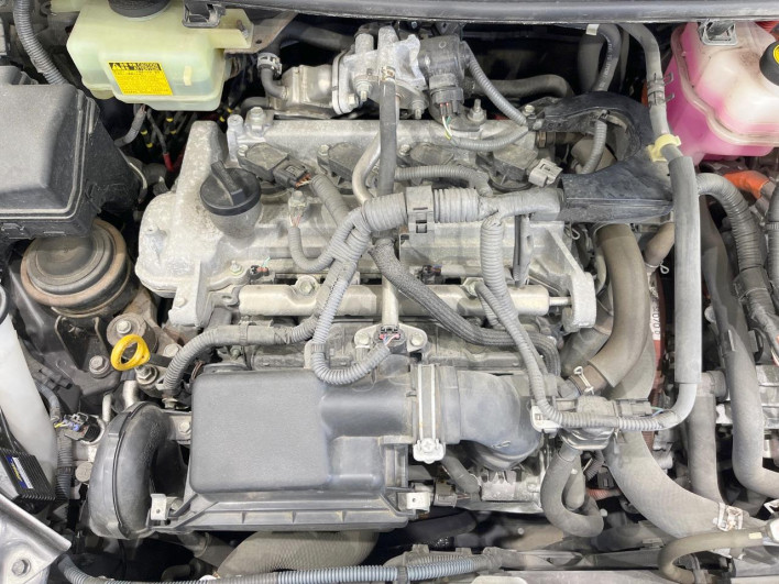 2016 Toyota Aqua DAA-NHP10 (UW-6a0fc9590166a)[16]