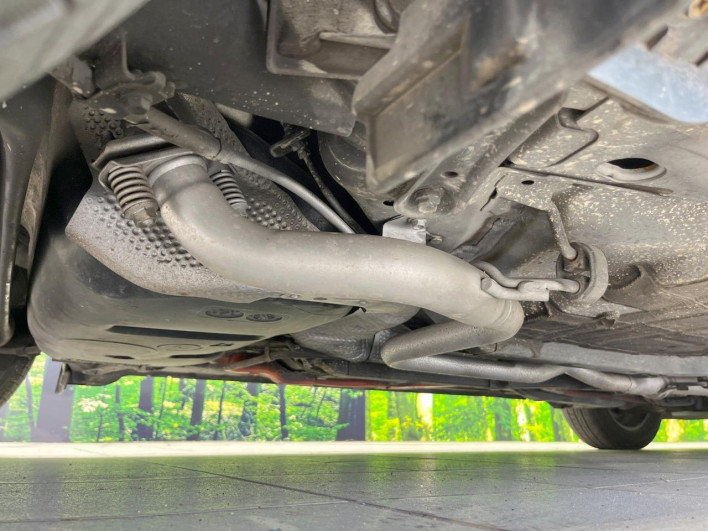 2016 Toyota Aqua DAA-NHP10 (UW-6a0fc9590166a)[23]