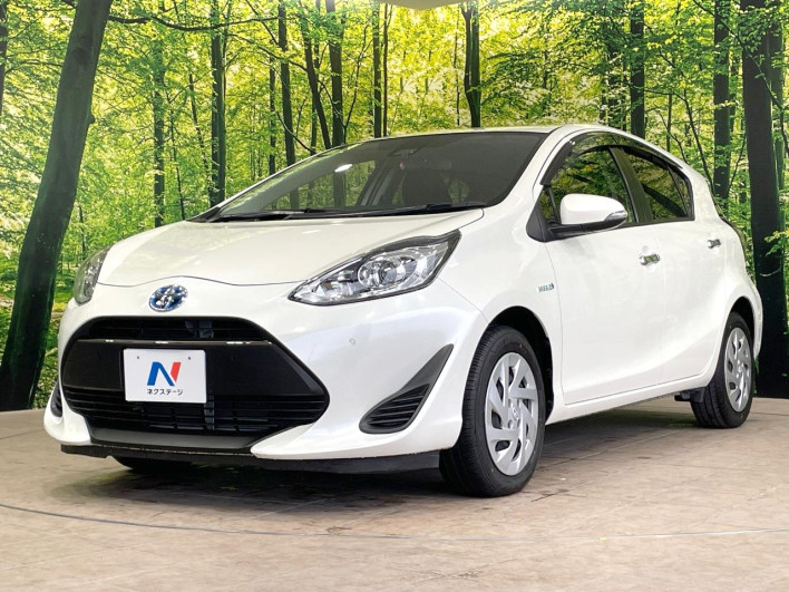 2018 Toyota Aqua DAA-NHP10 (UW-6a0fc95b7f04f)[4]