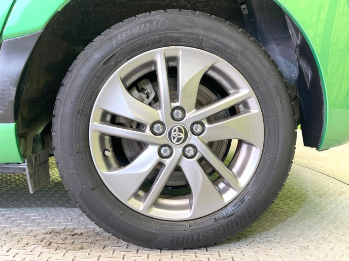 2016 Toyota Sienta DAA-NHP170G (UW-6a0fc95d89dda)[11]