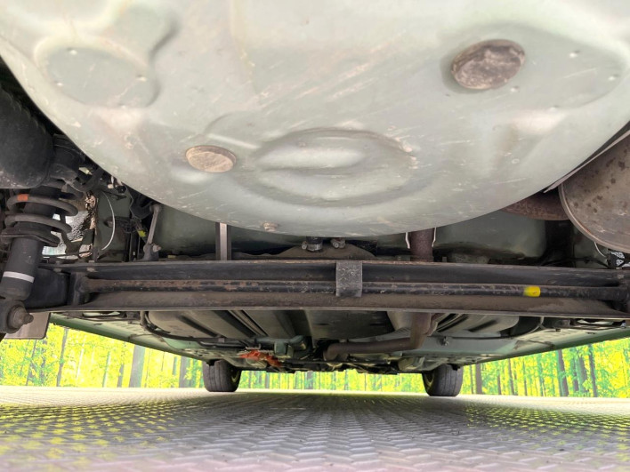 2016 Toyota Sienta DAA-NHP170G (UW-6a0fc95d89dda)[29]