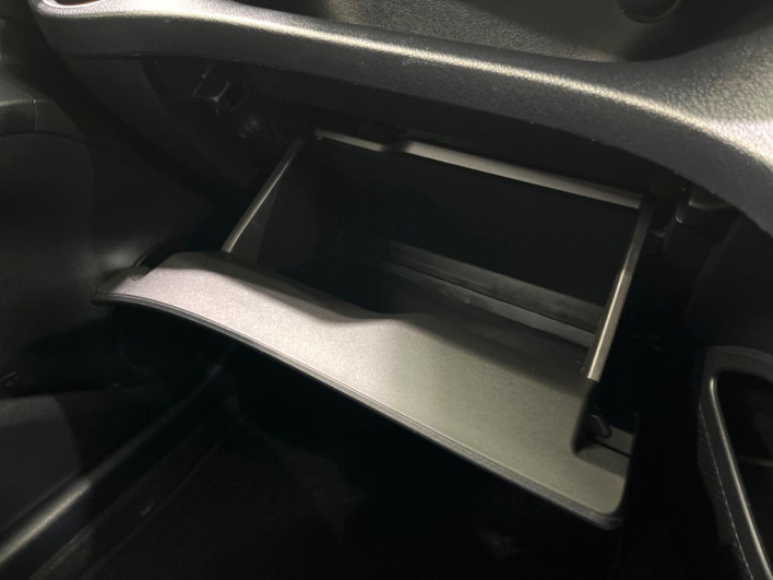 2019 Toyota Sienta 6AA-NHP170G (UW-6a0fc95f74b17)[23]