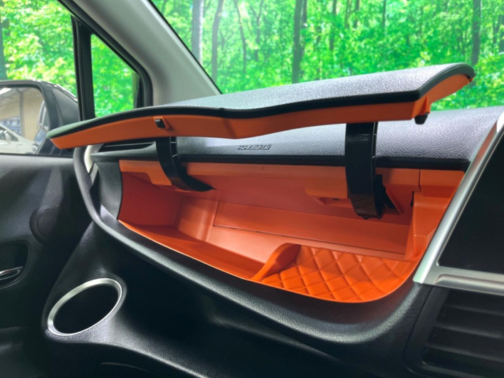 2019 Toyota Sienta 6AA-NHP170G (UW-6a0fc95f74b17)[21]