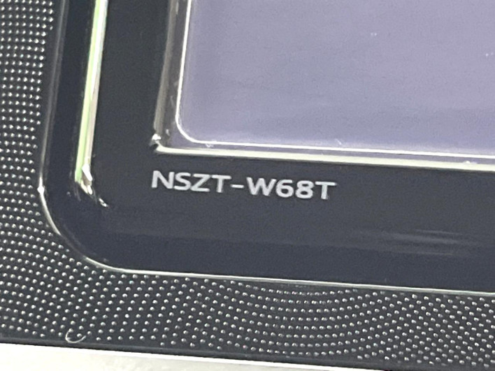 2019 Toyota Sienta 6AA-NHP170G (UW-6a0fc95f74b17)[27]