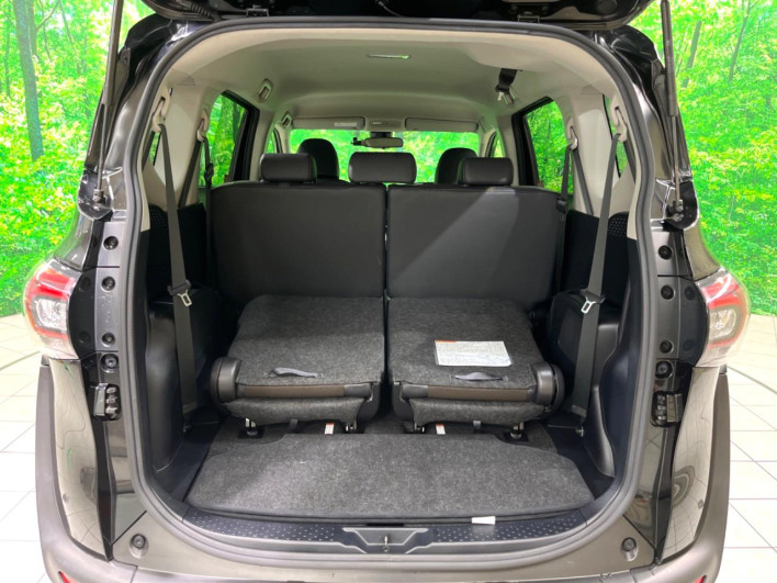 2019 Toyota Sienta 6AA-NHP170G (UW-6a0fc95f74b17)[15]