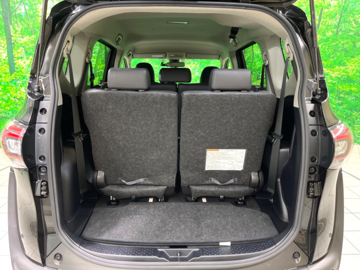 2019 Toyota Sienta 6AA-NHP170G (UW-6a0fc95f74b17)[13]