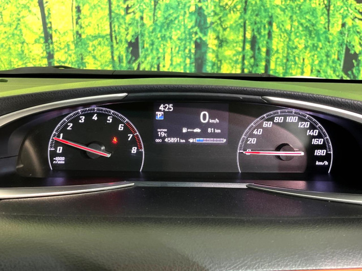2015 Toyota Sienta DBA-NSP170G (UW-6a0fc961b65f8)[25]