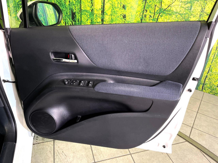 2015 Toyota Sienta DBA-NSP170G (UW-6a0fc961b65f8)[6]