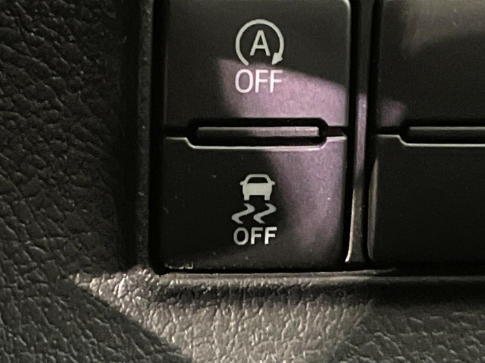 2015 Toyota Sienta DBA-NSP170G (UW-6a0fc961b65f8)[24]
