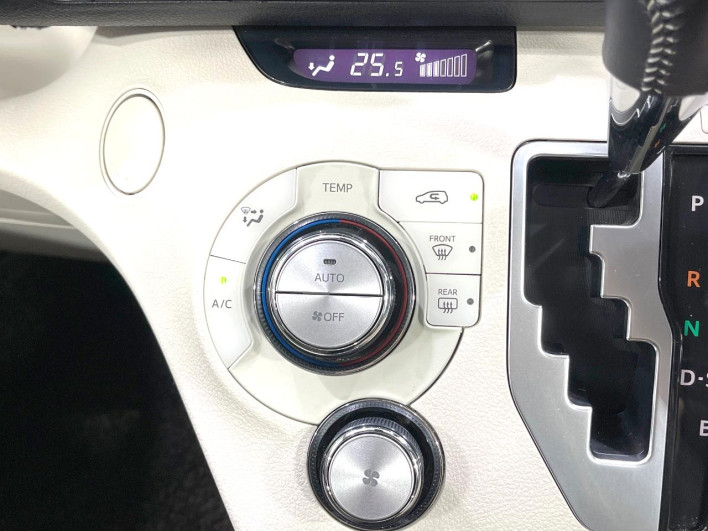 2016 Toyota Sienta DBA-NSP170G (UW-6a0fc9622de0b)[21]
