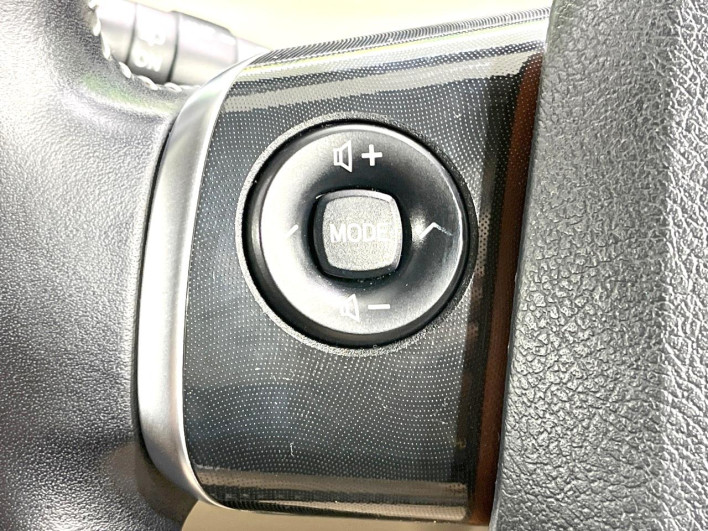 2016 Toyota Sienta DBA-NSP170G (UW-6a0fc9622de0b)[16]
