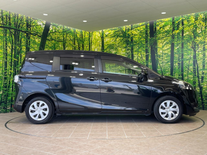 2017 Toyota Sienta DBA-NSP170G (UW-6a0fc962ad7f6)[7]