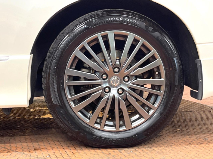 2015 Nissan Elgrand DBA-PE52 (UW-6a0fc96a854dd)[11]