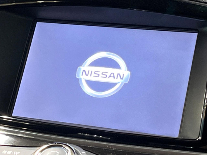 2015 Nissan Elgrand DBA-PE52 (UW-6a0fc96a854dd)[23]