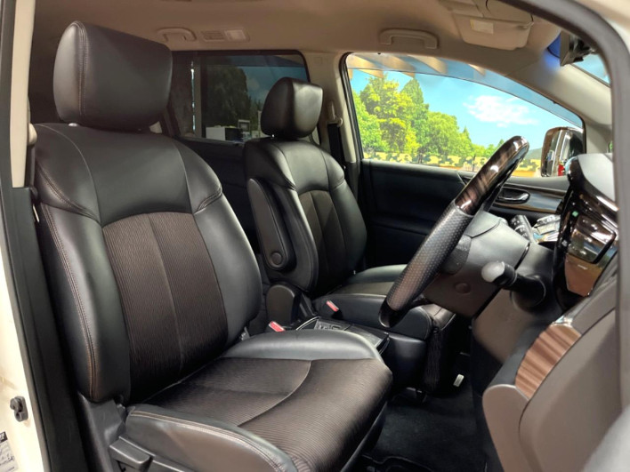 2015 Nissan Elgrand DBA-PE52 (UW-6a0fc96a854dd)[20]