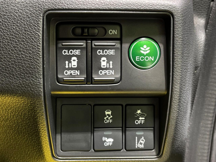 2016 Honda Odyssey Hybrid DAA-RC4 (UW-6a0fc96b63ddf)[18]