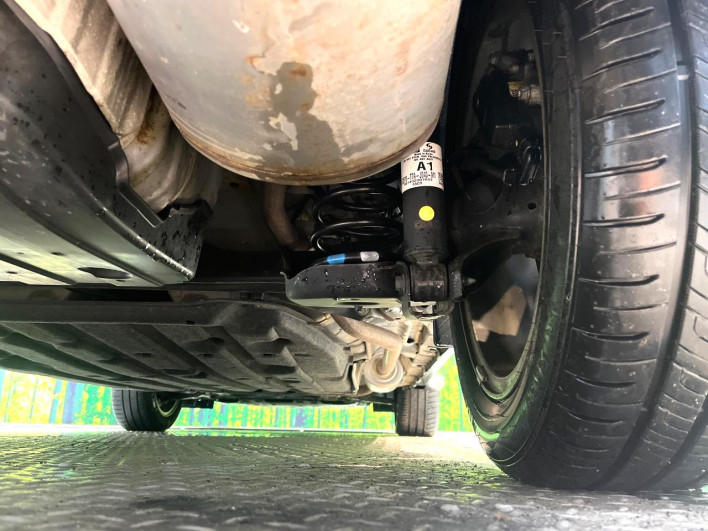 2014 Honda VEZEL DAA-RU3 (UW-6a0fc96def3a1)[12]