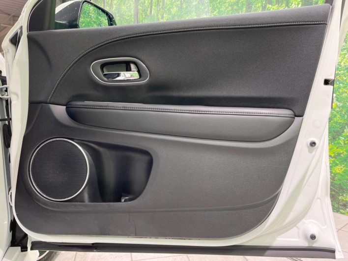 2016 Honda VEZEL DAA-RU3 (UW-6a0fc96fa0a44)[16]