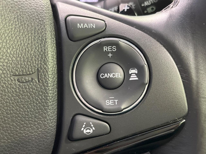 2016 Honda VEZEL DAA-RU3 (UW-6a0fc96fa0a44)[28]