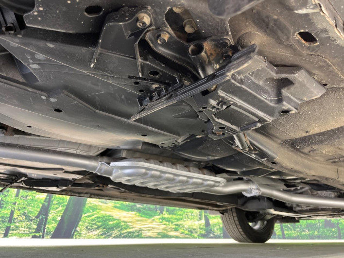 2014 Subaru Forester DBA-SJ5 (UW-6a0fc9835d6f5)[25]
