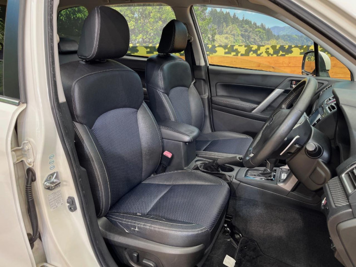 2015 Subaru Forester DBA-SJ5 (UW-6a0fc9835f277)[27]