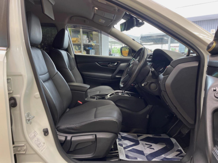 2017 Nissan X-Trail DBA-T32 (UW-6a0fc98c49ebe)[22]