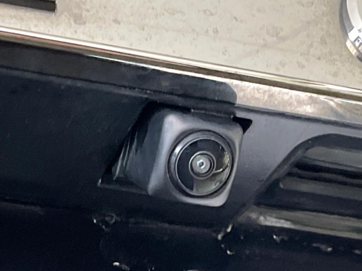 2016 Nissan Elgrand DBA-TE52 (UW-6a0fc98e0776b)[26]